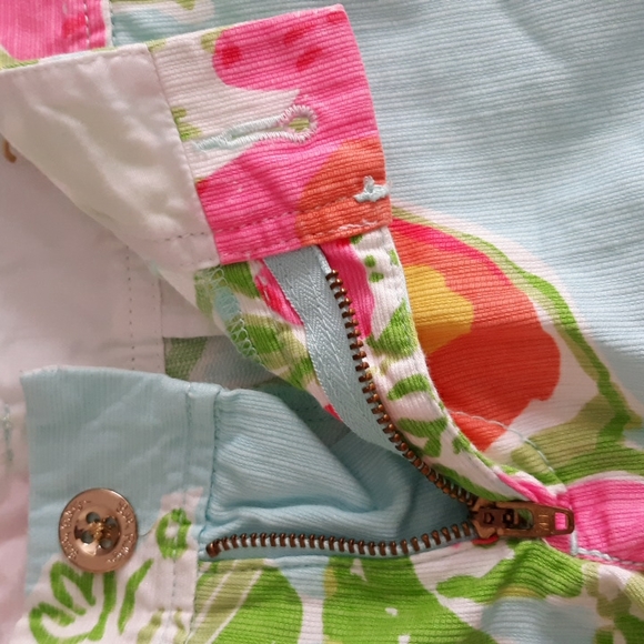 Lilly Pulitzer The Callahan Short Size 2 Pool Blue Pink Lemonade Floral - Picture 15 of 15